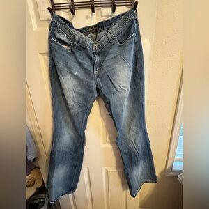 American Eagle Outfitters hipster fit